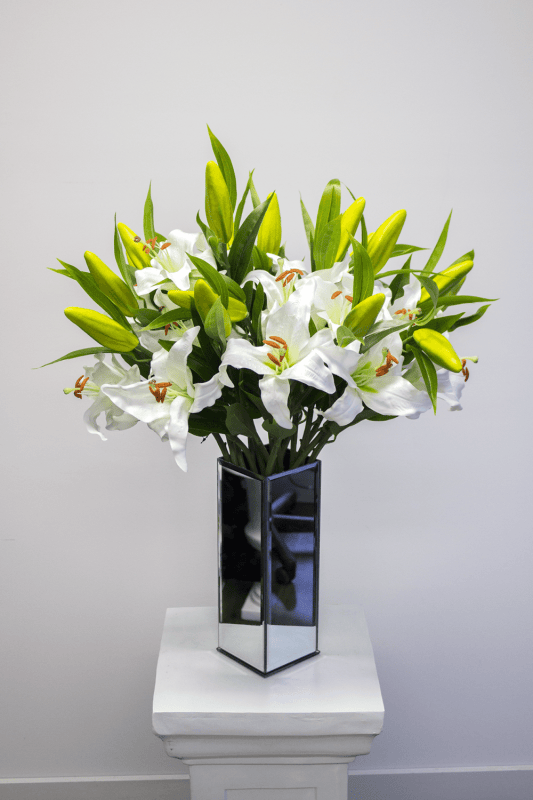 Mirror Vase Hire Feel Good Events Melbourne