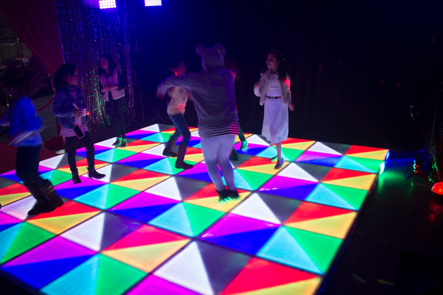 Illuminated Led Dance Floor Hire Feel Good Events Melbourne