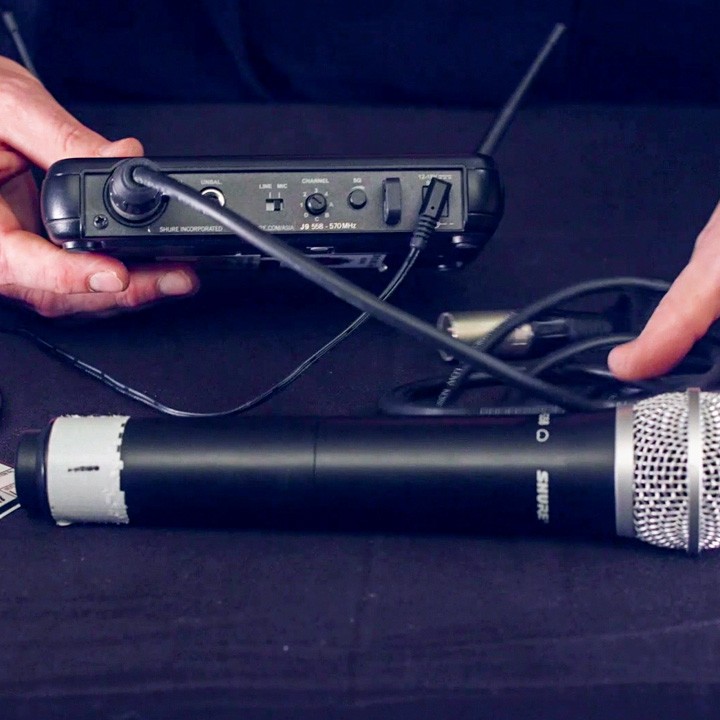 video of a microphone being set up
