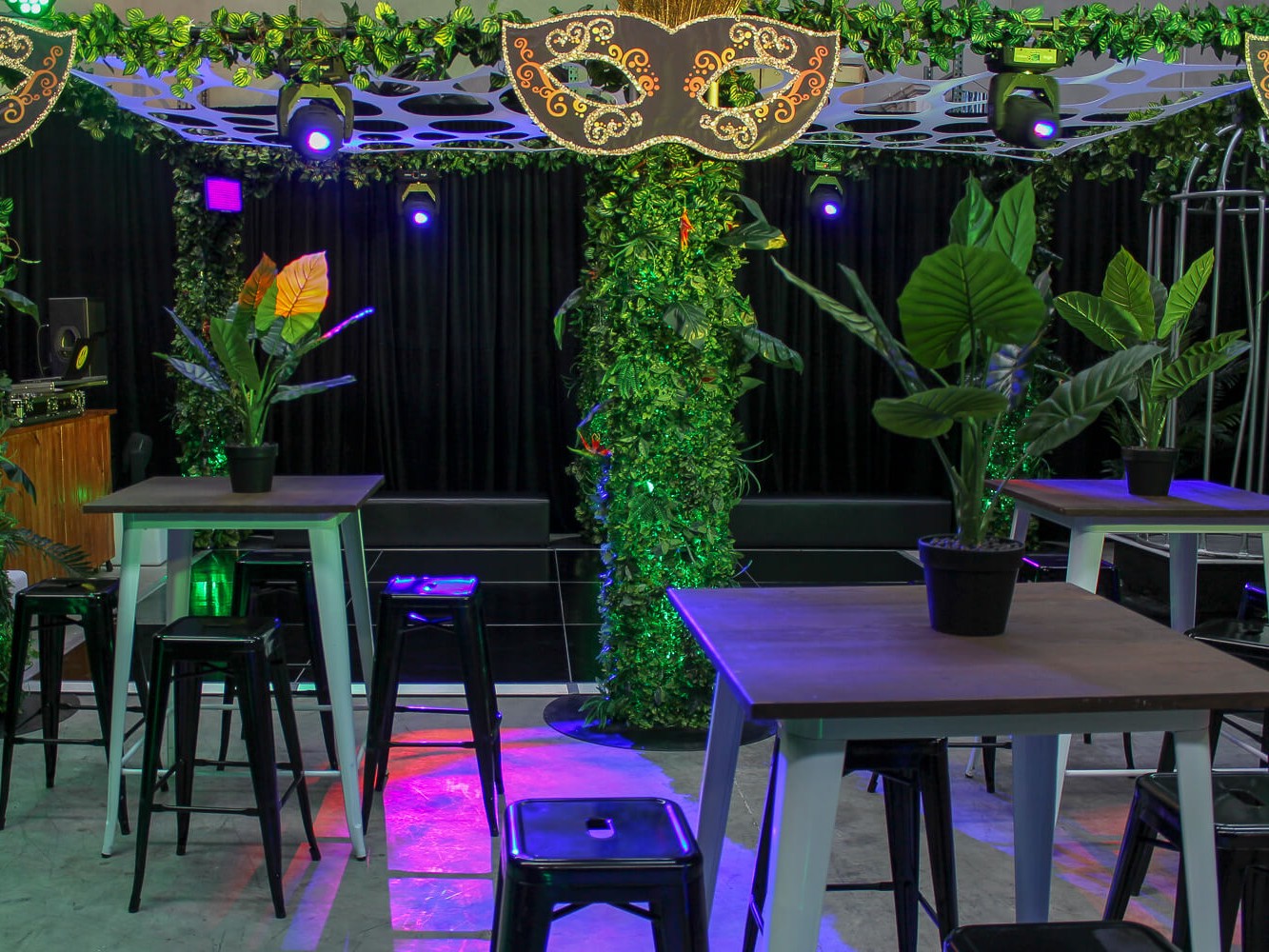 dance floor with jungle canopy hire melbourne