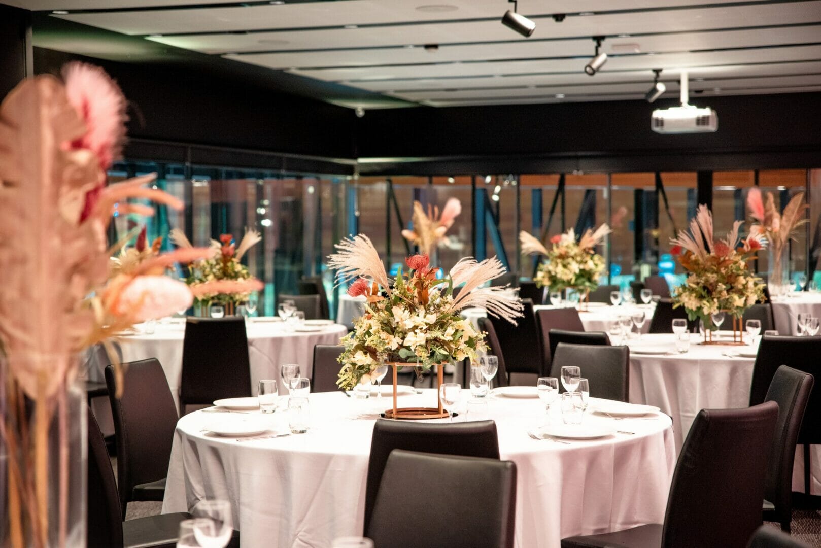 Green & Gold Floral Centrepiece