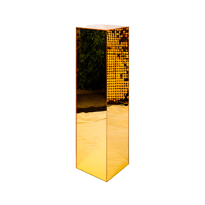 Gold mirror plinth