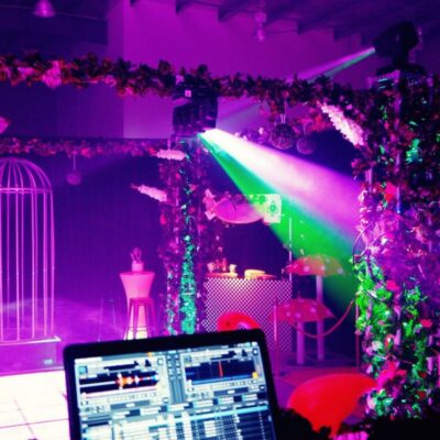 alice-in-wonderland-lighting